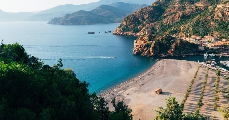 Plage de Cala d'Orzu : le joyau secret du sud de la Corse